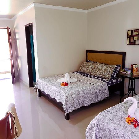 Casa Victoria Resort And Restaurant Pagudpud Bagian luar foto