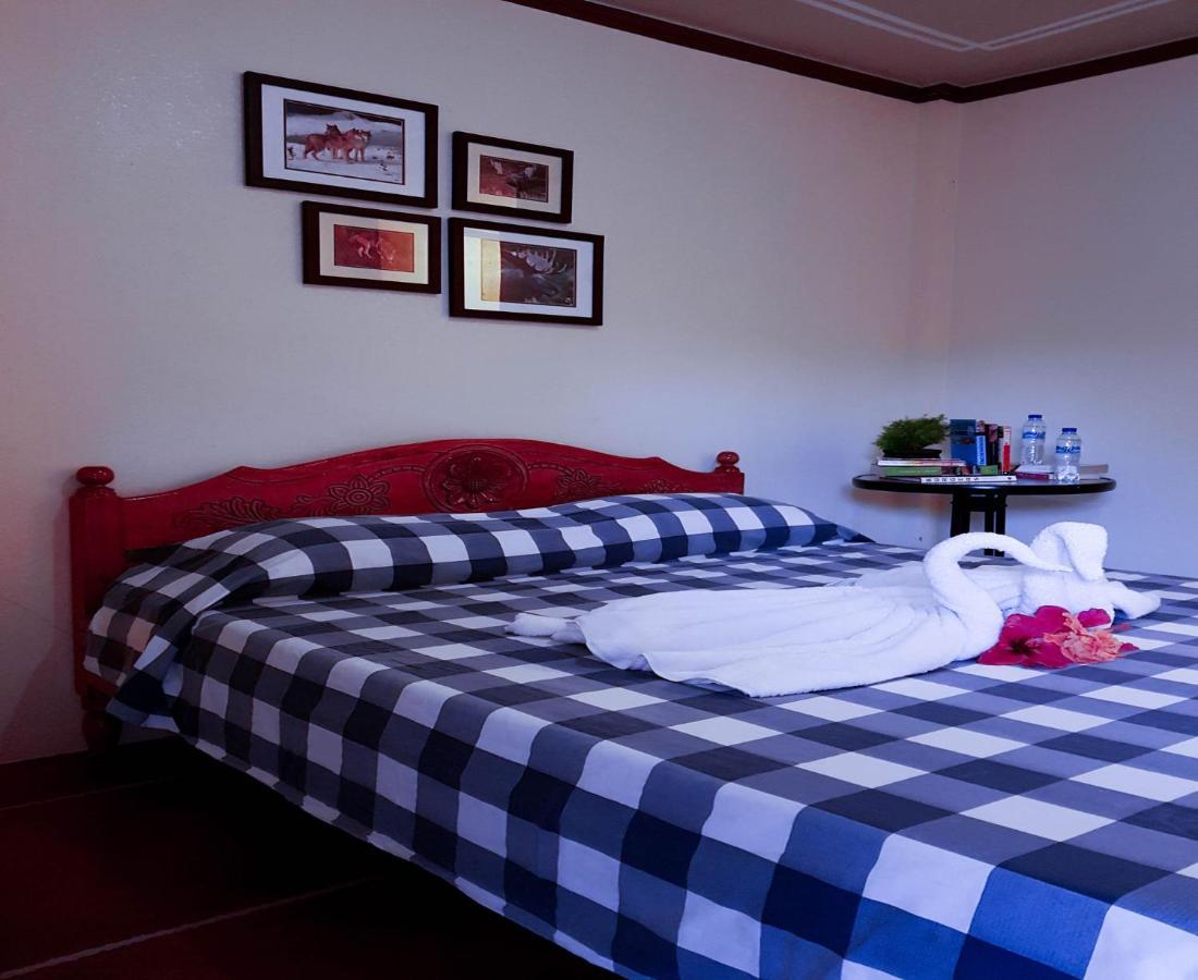 Casa Victoria Resort And Restaurant Pagudpud Bagian luar foto
