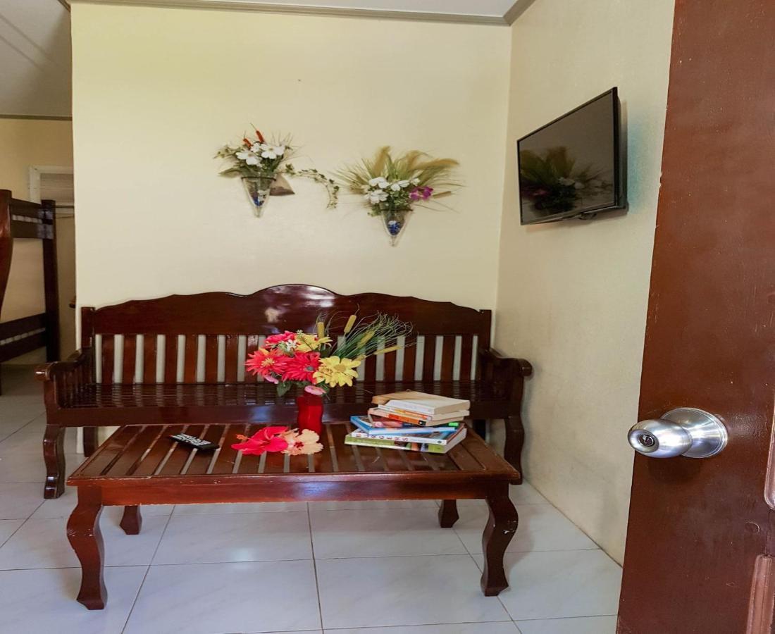 Casa Victoria Resort And Restaurant Pagudpud Bagian luar foto