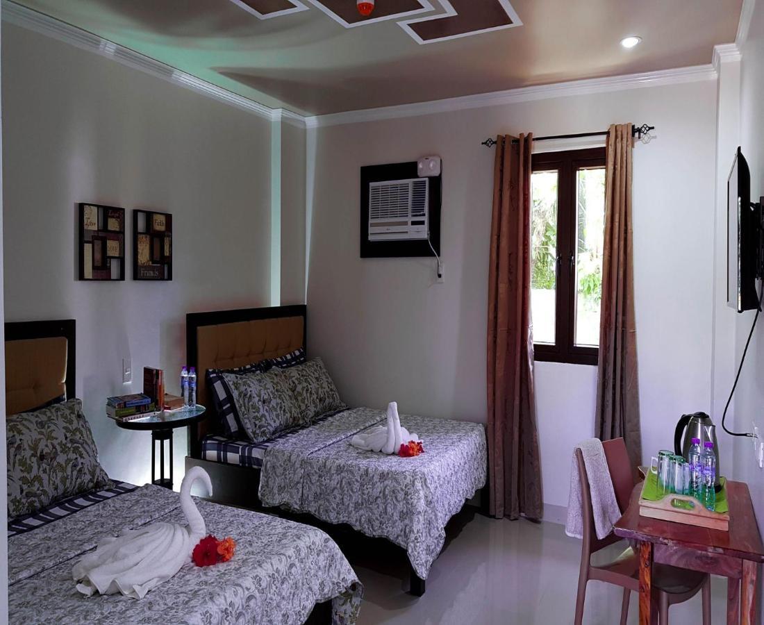 Casa Victoria Resort And Restaurant Pagudpud Bagian luar foto